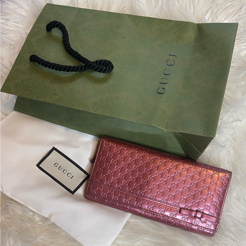 Authentic Gucci Fold Chain Purse Long Wallet MicroShima Pink Patent Leather